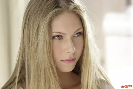 Соблазнительная Кристал Бойд: эротическая фотосессия